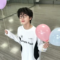 Nhiếp Vĩ Thần_hắn