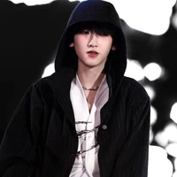 Tả Kì Hàm_cậu