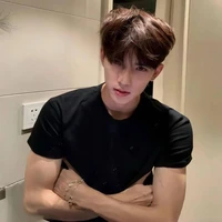 Tạ Đại Long_aba nu9