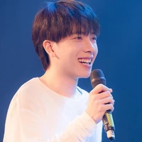 Nicky-Trần Phong Hào