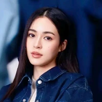 LingLing Kwong