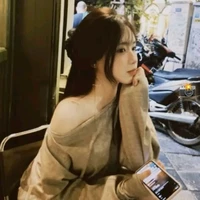 Giang Tuyết Hạ-𝐋𝐢𝐫𝐢