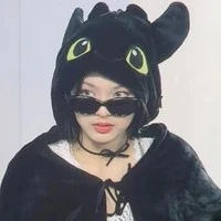 Riracha Phondechaphiphat (Chiquita)