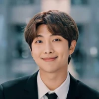 Kim Namjoon (RM/Ba Cô)