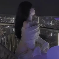 Hạ Minh Thư_mẹ nu9