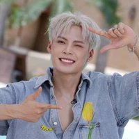 nguyễn hoàng bách_jey b