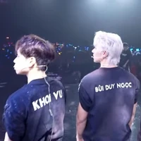 tác giả (Lizwonii)