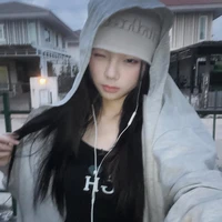 Angie (cô)
