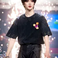 Lưu Diệu Văn (2005)