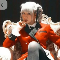 Kirari Momobami