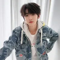 Tả Kỳ Hàm_Hắn