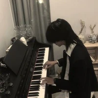 𝐗𝐮𝐚̂𝐧 𝐇𝐮̛𝐨̛𝐧𝐠