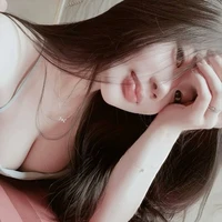 Hồng Nhung