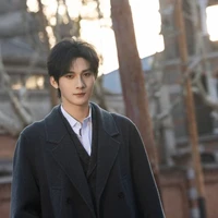 Hứa Vĩ Kiện➯Anh