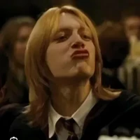 George Weasley " buồn cười"