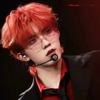 Tô Tân Hạo ( anh ba ).