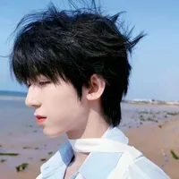 🐑Yang BoWen🐑