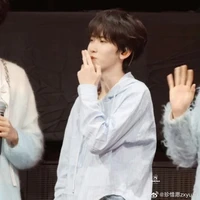 Tả Kỳ Hàm-cậu