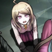 Kaede Akamatsu (2 ck 2 vk)