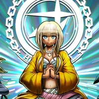 Angie Yonaga (rắn độc)