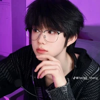 Trần Dịch Hằng_gã