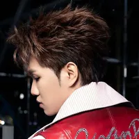 HoangDucDuy – Hắn.