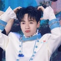 Lê Quang Hùng(QuangHùngMasterD)