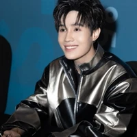 Ryn lê *người*