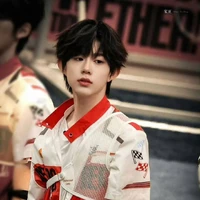 trần dịch hằng 