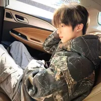 Trương Tấn Vũ: _tvu_