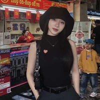 Vũ Ngân Mỹ - Cô