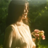 Nguyễn Thị Cẩm Nhung (mẹ em)