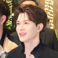 Bùi anh tú