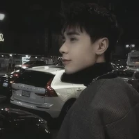 Lê Quang Hùng (Phone)