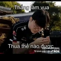 nv bí ẩn