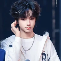 Vương Lỗ Kiệt | Y