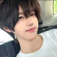 ʚଓghast boy@nhinvaythoichuanhkohiendau