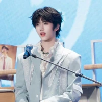 Trương Hàm Thụy