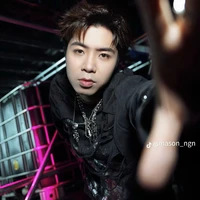 NGUYỄN XUÂN BÁCH