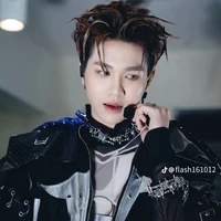 HOÀNG ĐỨC DUY