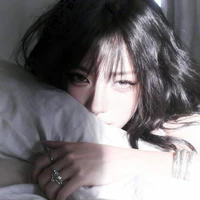 Nguyễn Hoàng Minh Thư (cua)