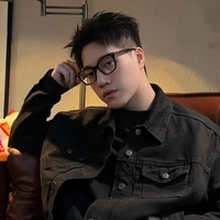 Hiếu Đinh