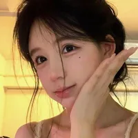 Kim Youn - Hee