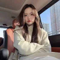 Phương Mỹ Chi - Omega