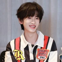 Tả Kỳ Hàm_cậu