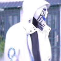 Tư