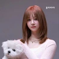 Pharita Chaikong - Nhỏ