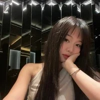 Trần Hoàng Phương Lan ( Yeolan )