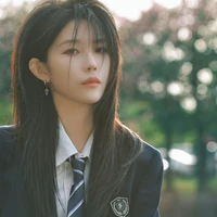 Từ Sở Văn-em cô