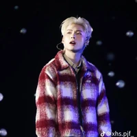 Nguyễn Hoàng Bách (jeyb)